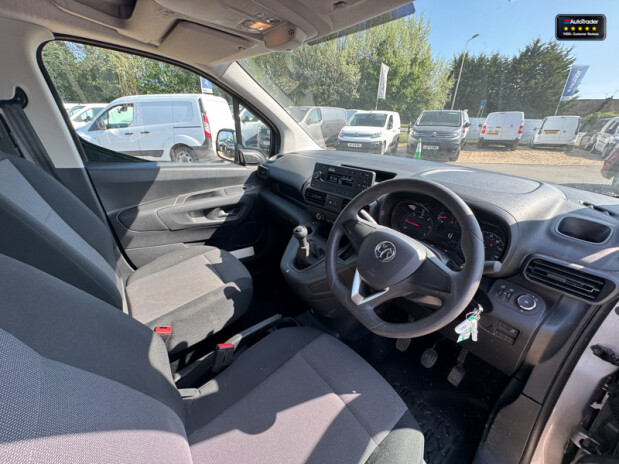 Vauxhall Combo SWB L1H1 Low Roof 2000 Edition S/S EURO 6 15