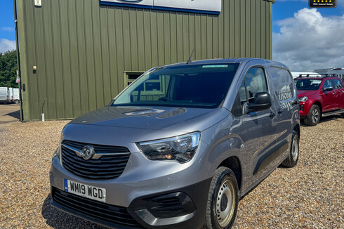 Vauxhall Combo SWB L1H1 [SOLD MT] Low Roof 2000 Edition S/S EURO 6