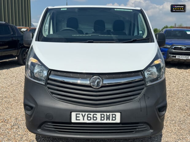 Vauxhall Vivaro SWB L1H1 Low Roof 2700 Cdti EURO 6 3