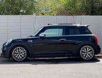 Mini Hatch 1.5 Cooper Classic SUV 5dr Petrol Manual Euro 6 (s/s) (136 ps) 6