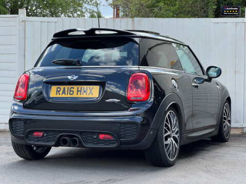 Mini Hatch John Cooper Works Hatchback 3dr Petrol Auto Euro 6 (s/s) (231 ps)[Tadley] 4