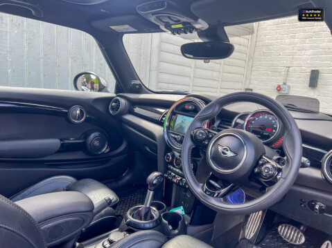 Mini Hatch John Cooper Works Hatchback 3dr Petrol Auto Euro 6 (s/s) (231 ps)[Tadley] 11