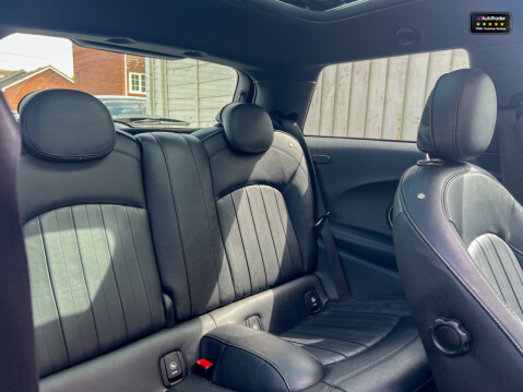Mini Hatch John Cooper Works Hatchback 3dr Petrol Auto Euro 6 (s/s) (231 ps)[Tadley] 13