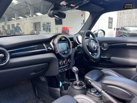 Mini Hatch John Cooper Works Hatchback 3dr Petrol Auto Euro 6 (s/s) (231 ps)[Tadley] 15
