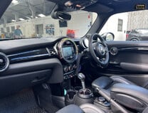 Mini Hatch 1.5 Cooper Classic SUV 5dr Petrol Manual Euro 6 (s/s) (136 ps) 15
