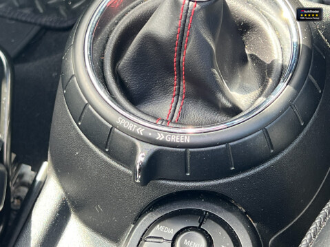 Mini Hatch John Cooper Works Hatchback 3dr Petrol Auto Euro 6 (s/s) (231 ps)[Tadley] 36