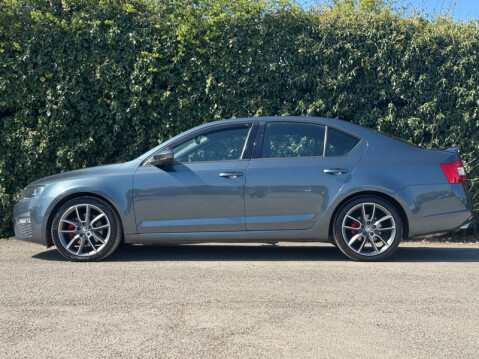 Skoda Octavia (Sold) 2.0 TDI vRS Hatchback 5dr Diesel DSG Euro 6 (s/s) 5