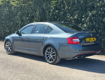 Skoda Octavia 2.0 TDI vRS Hatchback 5dr Diesel DSG Euro 6 (s/s) 36