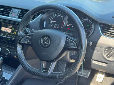 Skoda Octavia (Sold) 2.0 TDI vRS Hatchback 5dr Diesel DSG Euro 6 (s/s) 11