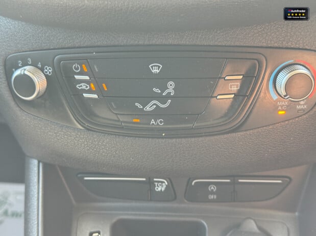 Ford Transit Courier SWB L1H1 Low Roof Base Air Con Sensors EURO 6 27