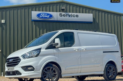 Ford Transit Custom AUTO SWB L1H1 290 Sport Air Con Alloys Nav Sensors EURO 6