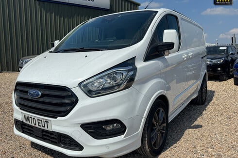 Ford Transit Custom AUTO SWB L1H1 290 Sport Air Con Alloys Nav Sensors EURO 6