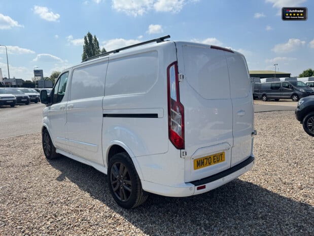 Ford Transit Custom AUTO SWB L1H1 290 Sport Air Con Alloys Nav Sensors EURO 6 10