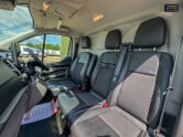 Ford Transit Custom AUTO SWB L1H1 290 Sport Air Con Alloys Nav Sensors EURO 6 13