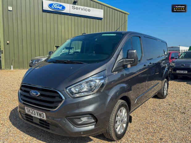Ford Transit Custom AUTO LWB L2H1 300 Limited Air Con Alloys Sensors EURO 6 NO VAT 2