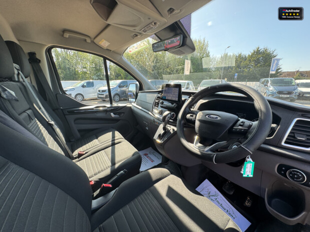 Ford Transit Custom AUTO LWB L2H1 300 Limited Air Con Alloys Sensors EURO 6 NO VAT 15
