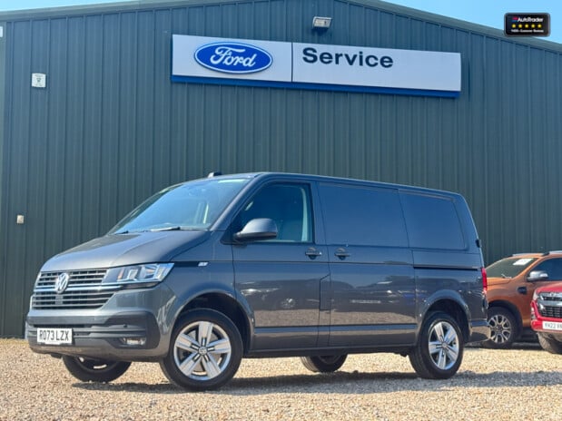Volkswagen Transporter AUTO SWB L1H1 T30 Tdi Highline Alloys Air Con Camera EURO 6 NO VAT 1