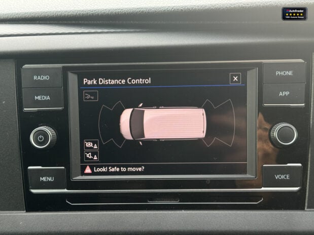 Volkswagen Transporter AUTO SWB L1H1 T30 204bhp Tdi Highline Alloys Air Con Camera EURO 6 SELECT 32