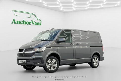 Volkswagen Transporter AUTO SWB L1H1 T30 204bhp Tdi Highline Alloys Air Con Camera EURO 6 SELECT