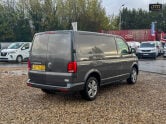 Volkswagen Transporter AUTO SWB L1H1 T30 204bhp Tdi Highline Alloys Air Con Camera EURO 6 SELECT 7