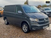 Volkswagen Transporter AUTO SWB L1H1 T30 204bhp Tdi Highline Alloys Air Con Camera EURO 6 SELECT 5