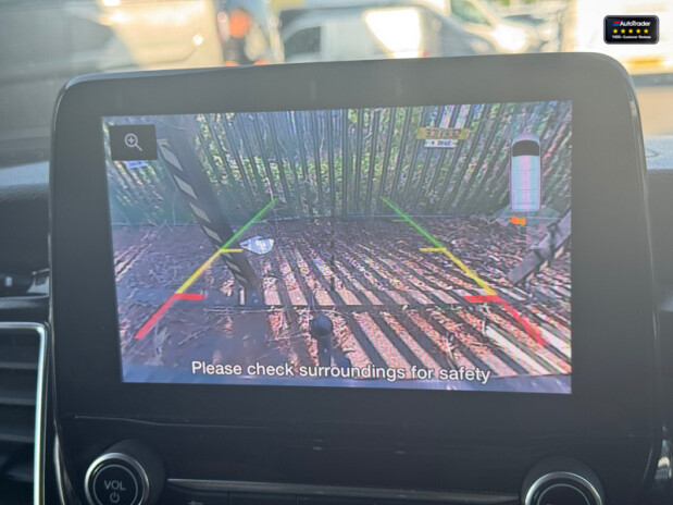 Ford Transit Custom AUTO SWB L1H1 290 Sport Alloys Air Con Camera Sensors EURO 6 NO VAT 29