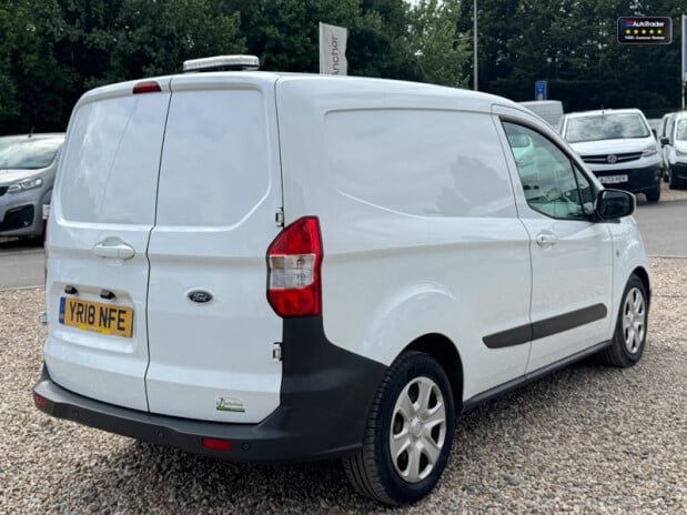 Ford Transit Courier SWB L1H1 Low Roof Trend Tdci Air Con Sensors EURO 6 6