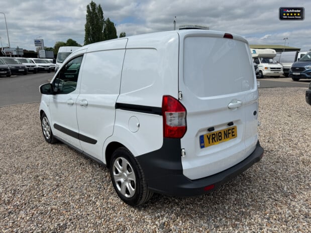 Ford Transit Courier SWB L1H1 Low Roof Trend Tdci Air Con Sensors EURO 6 10