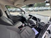 Ford Transit Courier SWB L1H1 Low Roof Trend Tdci Air Con Sensors EURO 6 15