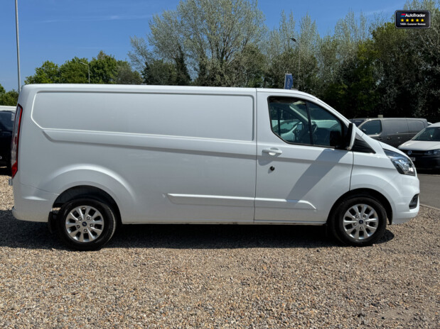 Ford Transit Custom LWB L2H1 Low Roof 300 Limited Ecoblue Air Con Cruise EURO 6 5