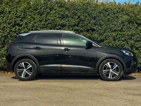 Peugeot 3008 (Sold) 1.2 PureTech Allure SUV 5dr Petrol Manual Euro 6 32