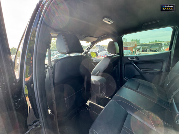 Ford Ranger Crew Cab 4x4 Wildtrak Ecoblue 4WD EURO 6 NO VAT 12