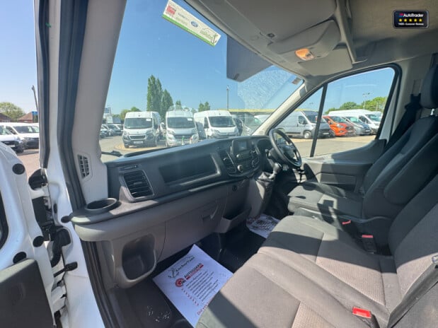 Ford Transit LWB L3H2 Medium Roof 350 Leader P/V Ecoblue 12