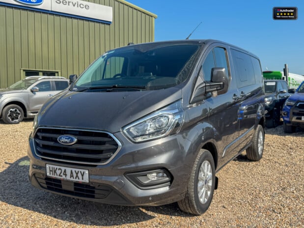 Ford Transit Custom Crew Cab SWB L1H1 300 Limited Alloys Air Con Cruise Sensors EURO 6 3