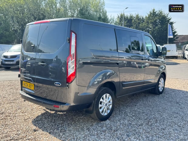 Ford Transit Custom Crew Cab SWB L1H1 300 Limited Alloys Air Con Cruise Sensors EURO 6 7
