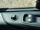 Ford Transit Custom Crew Cab SWB L1H1 300 Limited Alloys Air Con Cruise Sensors EURO 6 27