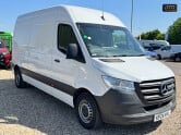 Mercedes-Benz Sprinter MWB L2H2 Medium Roof 315 Cdi Premium Air Con Sensors EURO 6 4