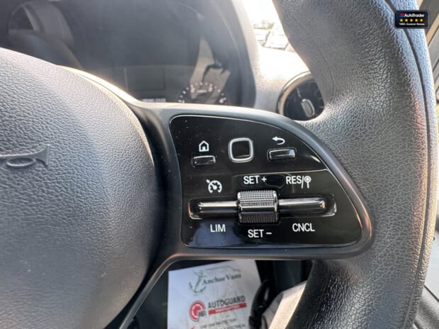Mercedes-Benz Sprinter MWB L2H2 Medium Roof 315 Cdi Premium Air Con Sensors EURO 6 18