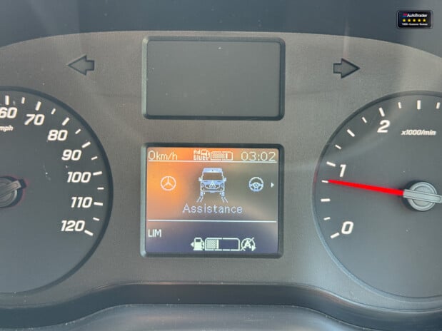 Mercedes-Benz Sprinter MWB L2H2 Medium Roof 315 Cdi Premium Air Con Sensors EURO 6 21