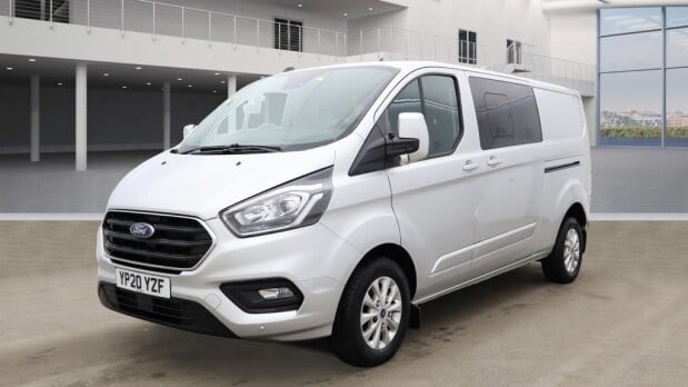 Ford Transit Custom Crew Cab LWB L2H1 300 Limited Alloys Air Con Sensors EURO 6 NO VAT 1