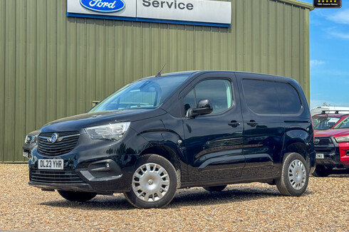 Vauxhall Combo SWB L1H1 Low Roof 2300 Pro Air Con Camera Nav Sensors EURO 6 NO VAT