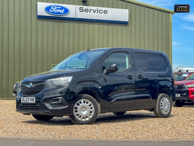 Vauxhall Combo SWB L1H1 Low Roof 2300 Pro Air Con Camera Nav Sensors EURO 6 NO VAT 1