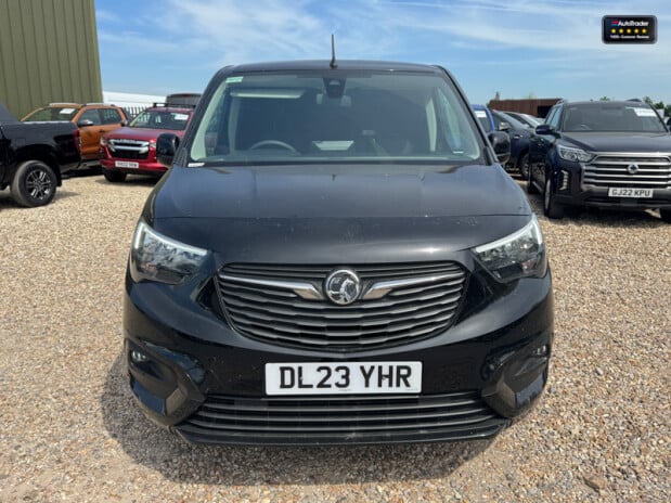 Vauxhall Combo SWB L1H1 Low Roof 2300 Pro Air Con Camera Nav Sensors EURO 6 NO VAT 3