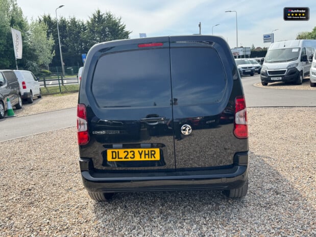 Vauxhall Combo SWB L1H1 Low Roof 2300 Pro Air Con Camera Nav Sensors EURO 6 NO VAT 7