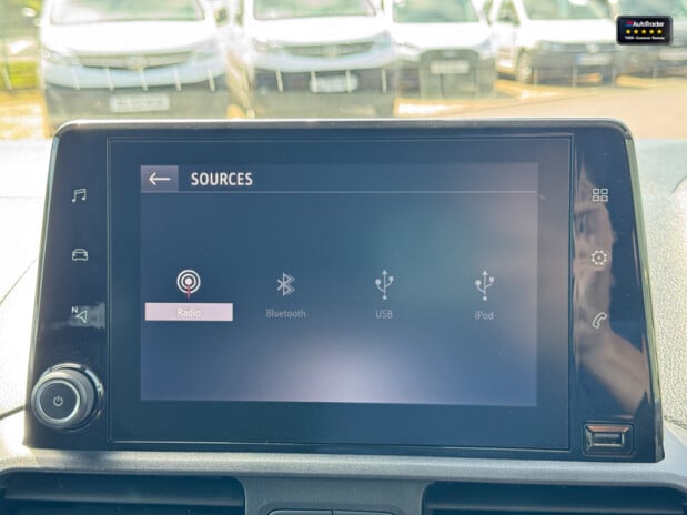 Vauxhall Combo SWB L1H1 [SOLD KH] Low Roof 2300 Pro Air Con Camera Nav Sensors EURO 6 NO V 25