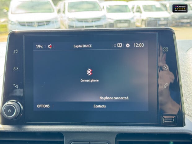 Vauxhall Combo SWB L1H1 [SOLD KH] Low Roof 2300 Pro Air Con Camera Nav Sensors EURO 6 NO V 31