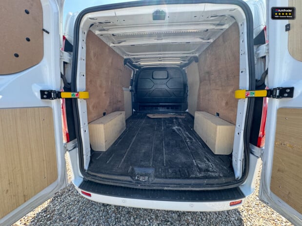 Ford Transit Custom LWB L2H1 300 Limited Alloys Air Con Camera Sensors EURO 6 9