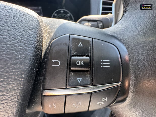 Ford Transit Custom LWB L2H1 300 Limited Alloys Air Con Camera Sensors EURO 6 18