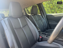 Nissan LEAF 40kWh Tekna Hatchback 5dr Electric Auto (150 ps) 9