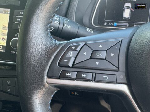 Nissan LEAF 40kWh Tekna Hatchback 5dr Electric Auto (150 ps) 10